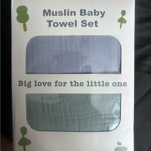Muslin Baby Towel Set in Blue and Green